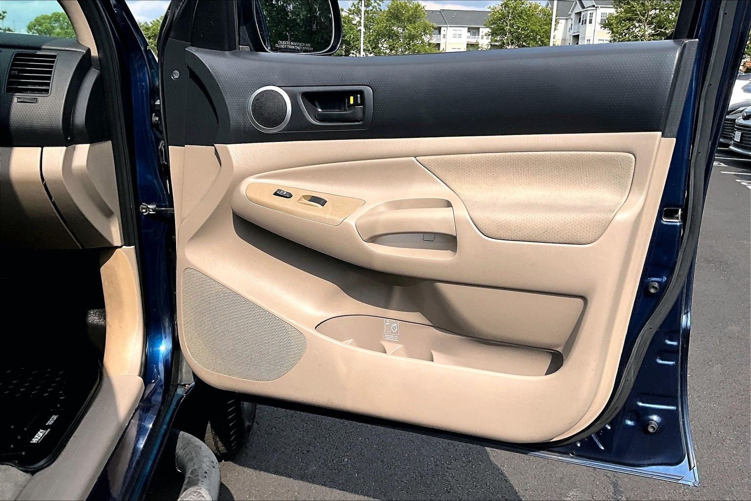 Used 2006 Toyota Tacoma PreRunner RWD image 18