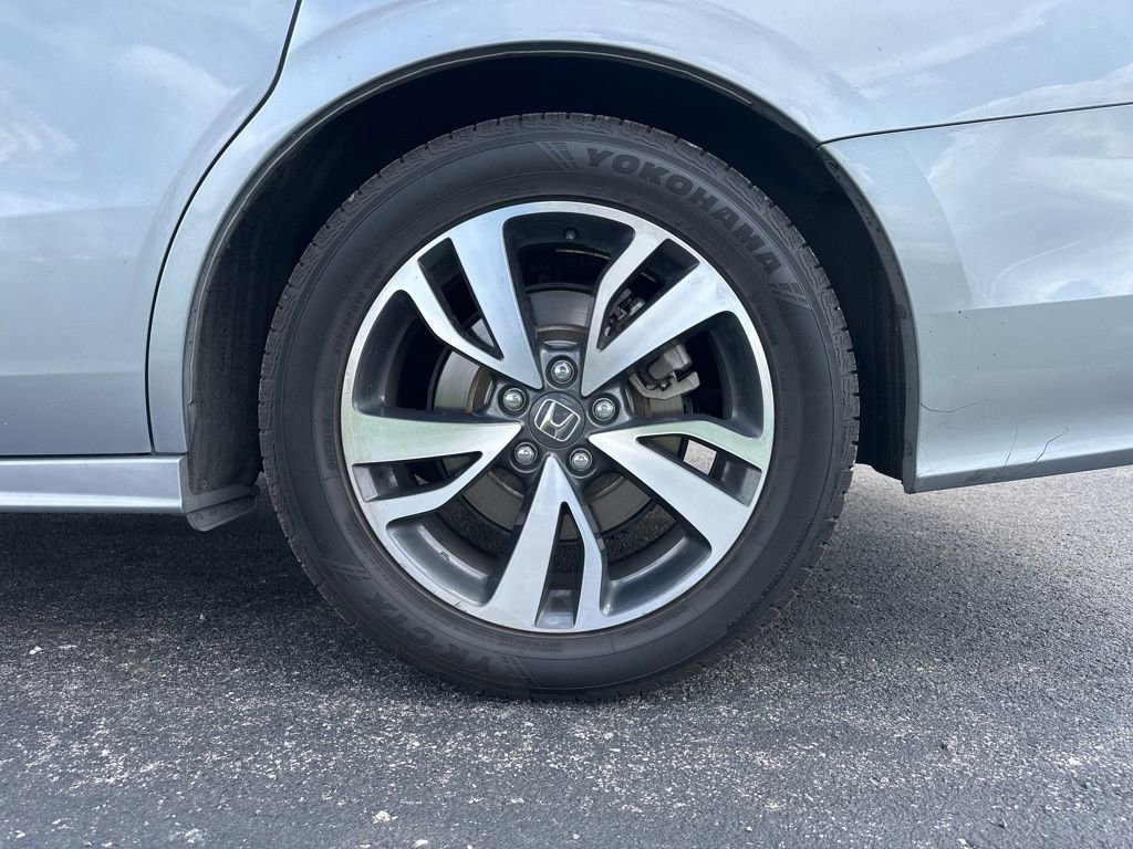 Used 2021 Honda Odyssey Touring image 8