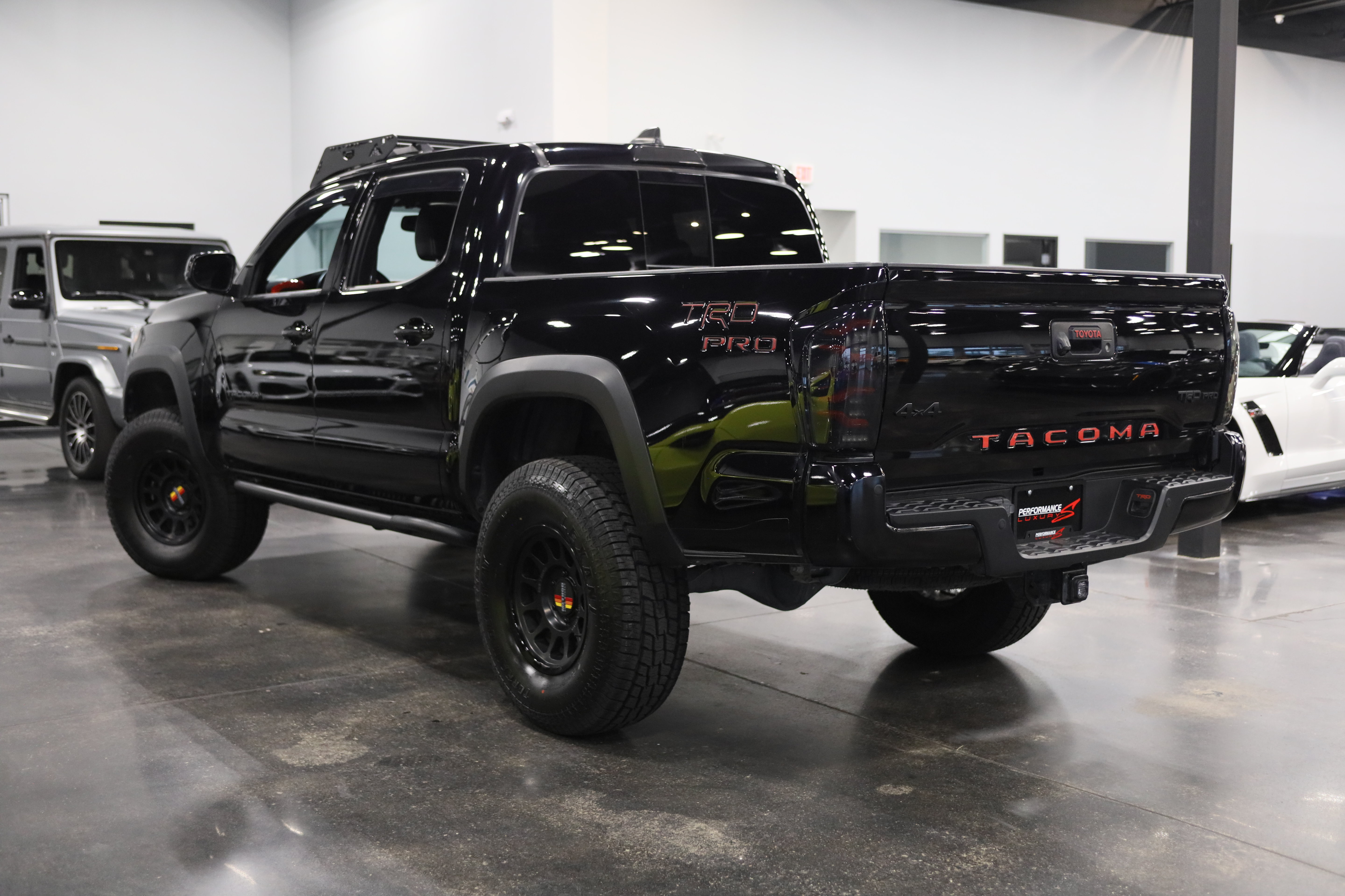 Used 2022 Toyota Tacoma TRD Pro AWD/4WD image 4