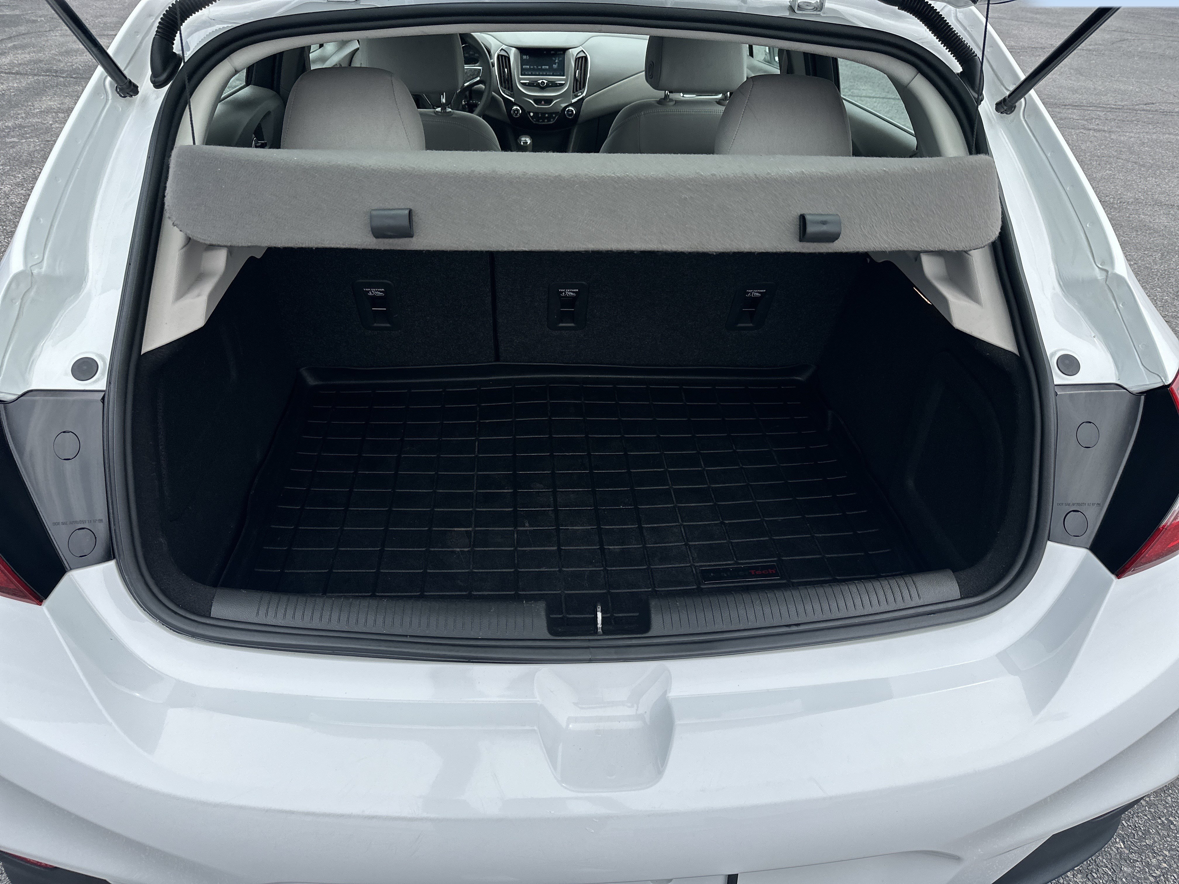 Certified 2018 Chevrolet Cruze LT FWD image 7