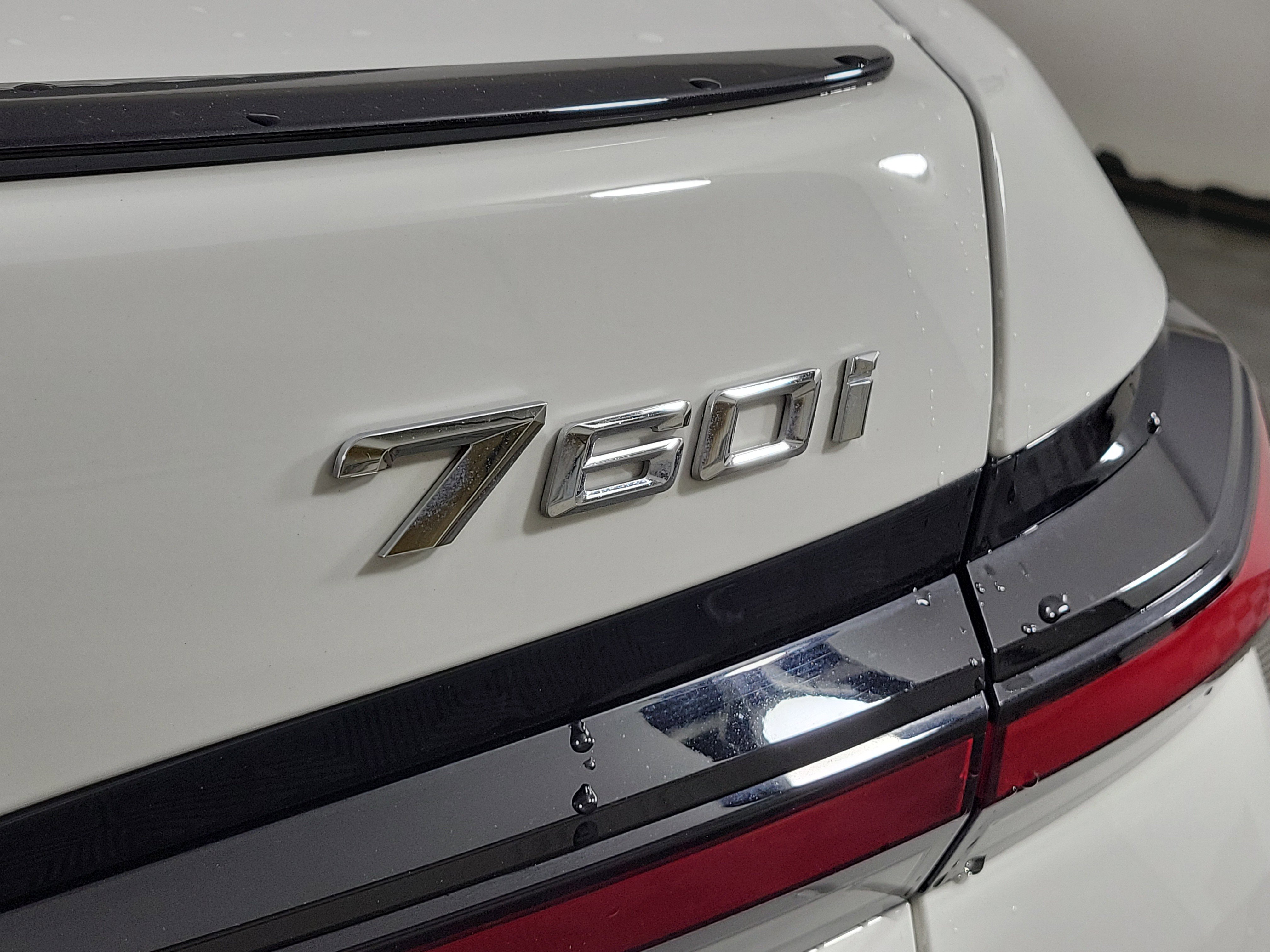 Certified 2023 BMW 760i xDrive w/ Executive Package AWD/4WD image 24