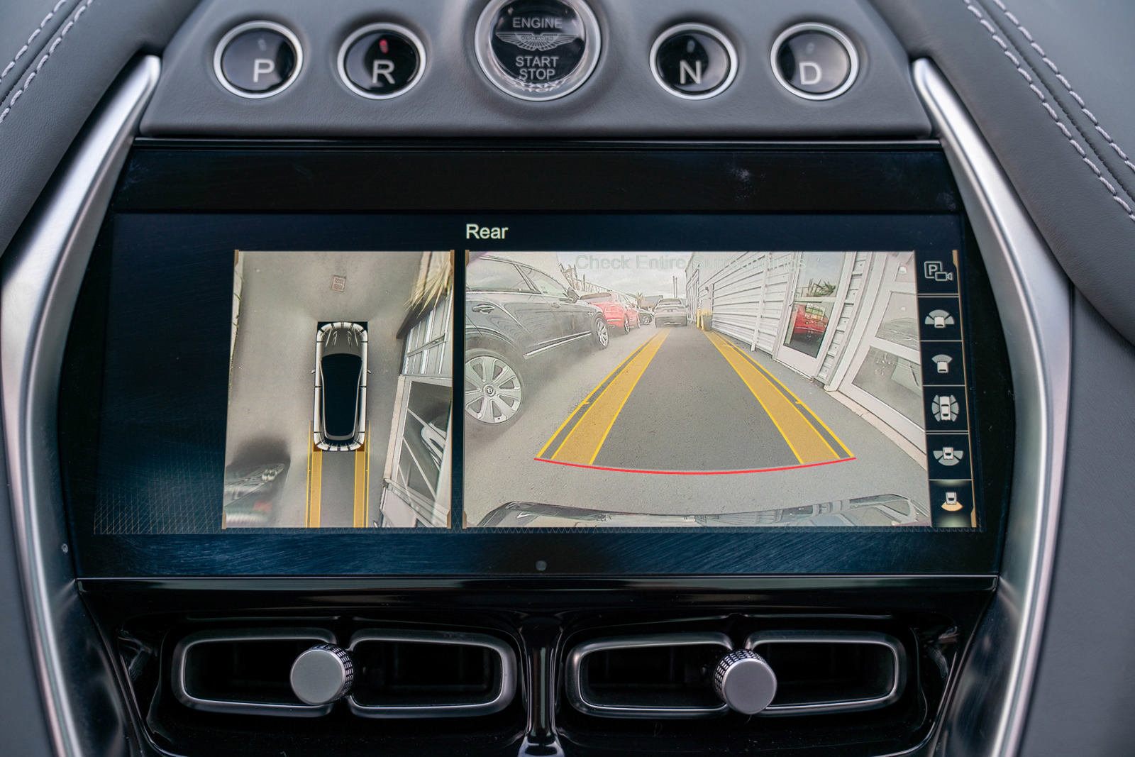 Used 2021 Aston Martin DBX image 21