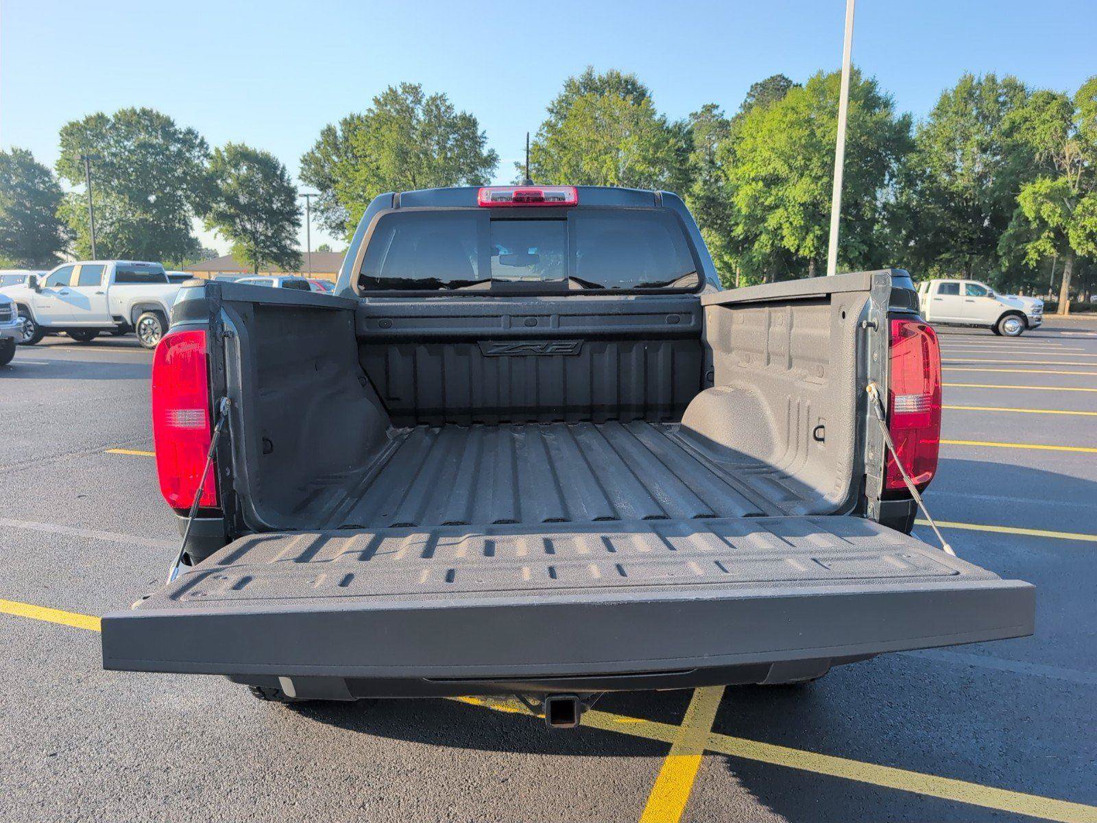 Used 2017 Chevrolet Colorado ZR2 AWD/4WD image 5