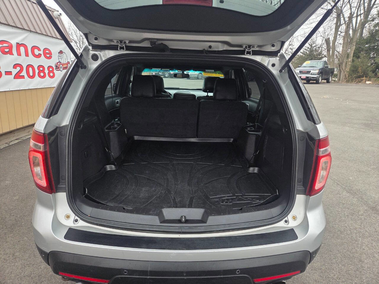 Used 2015 Ford Explorer Limited image 8