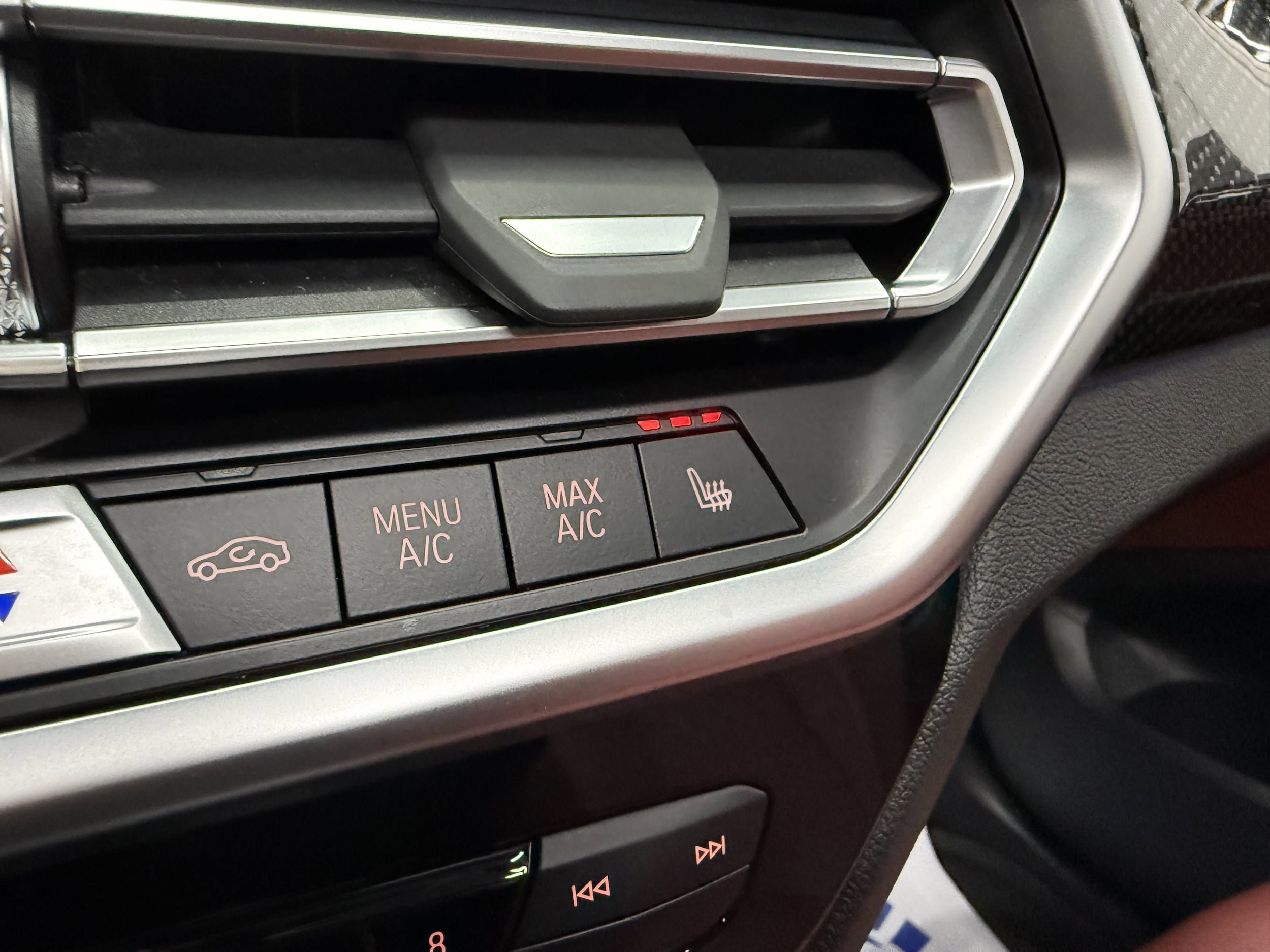 Used 2023 BMW X3 M40i image 22