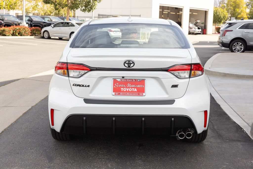 New 2026 Toyota Corolla SE FWD image 5