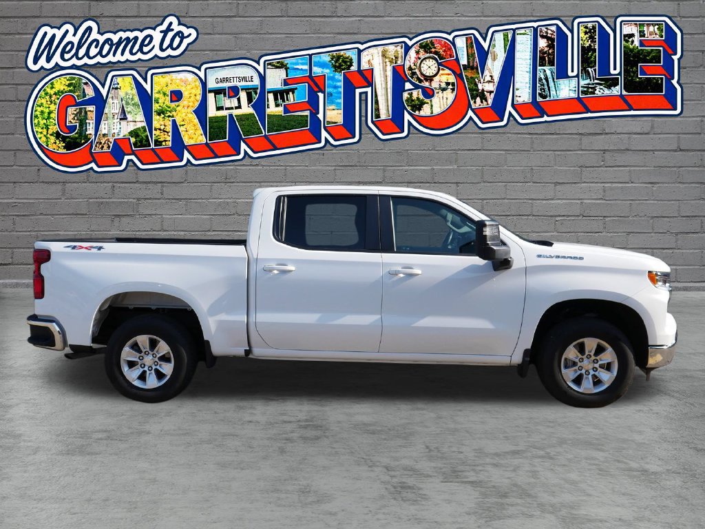 Used 2023 Chevrolet Silverado 1500 LT AWD/4WD image 20