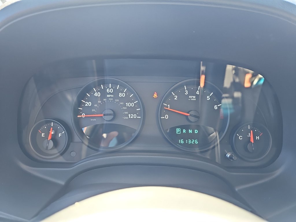 Used 2012 Jeep Compass Latitude FWD image 19