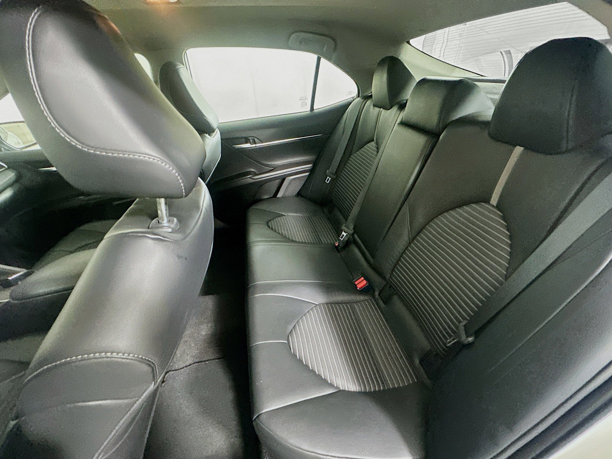 Used 2024 Toyota Camry SE FWD image 25