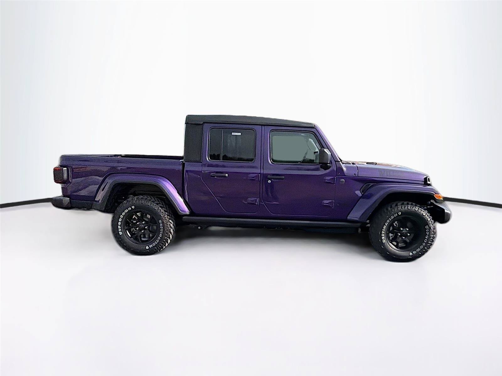 New 2026 Jeep Gladiator Sport AWD/4WD image 8