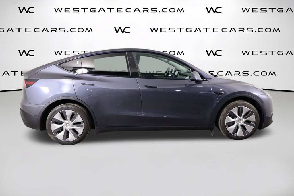 Used 2023 Tesla Model Y Long Range AWD/4WD image 46