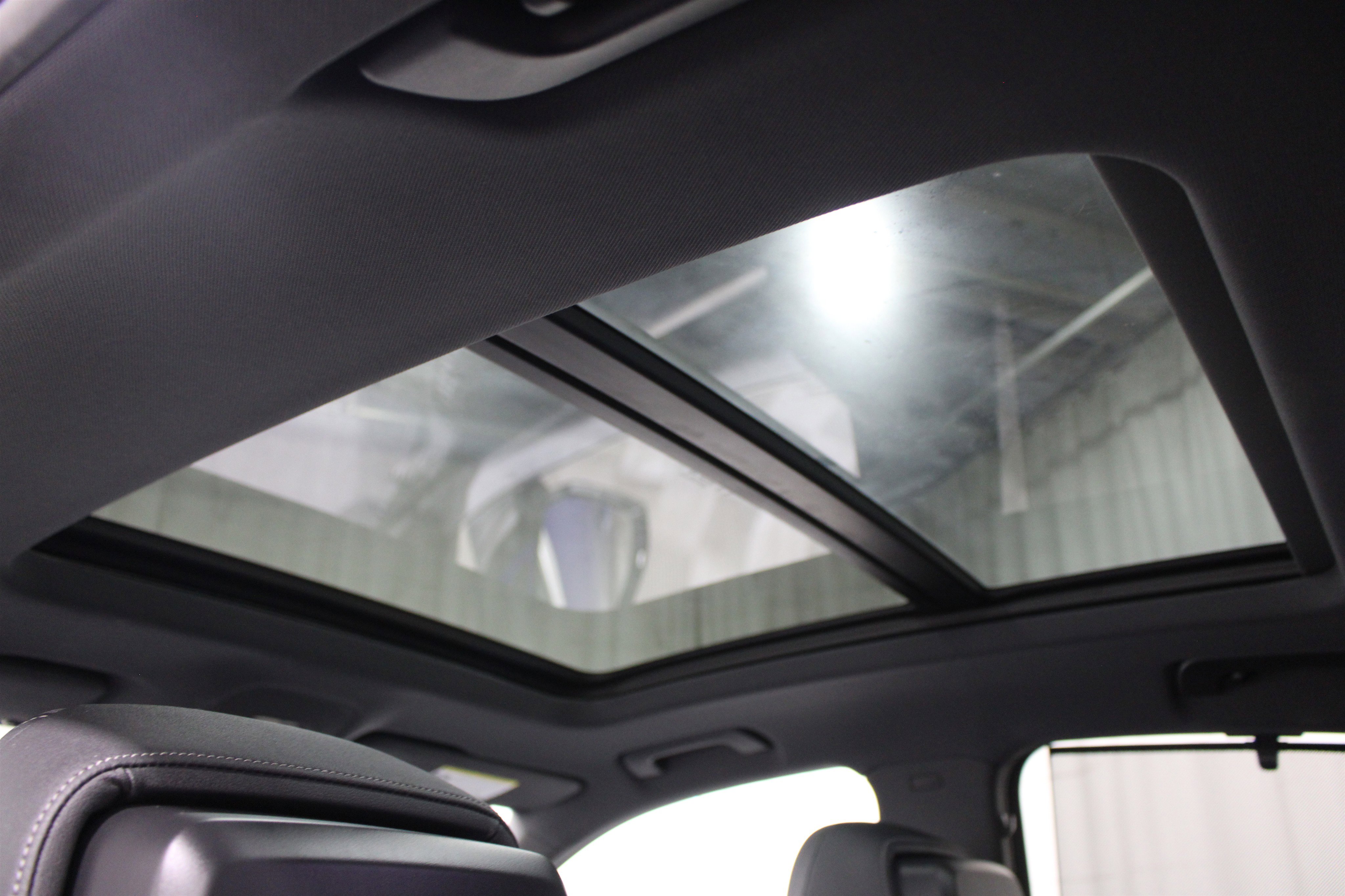 Used 2021 Audi Q5 Prestige w/ Prestige Package image 24