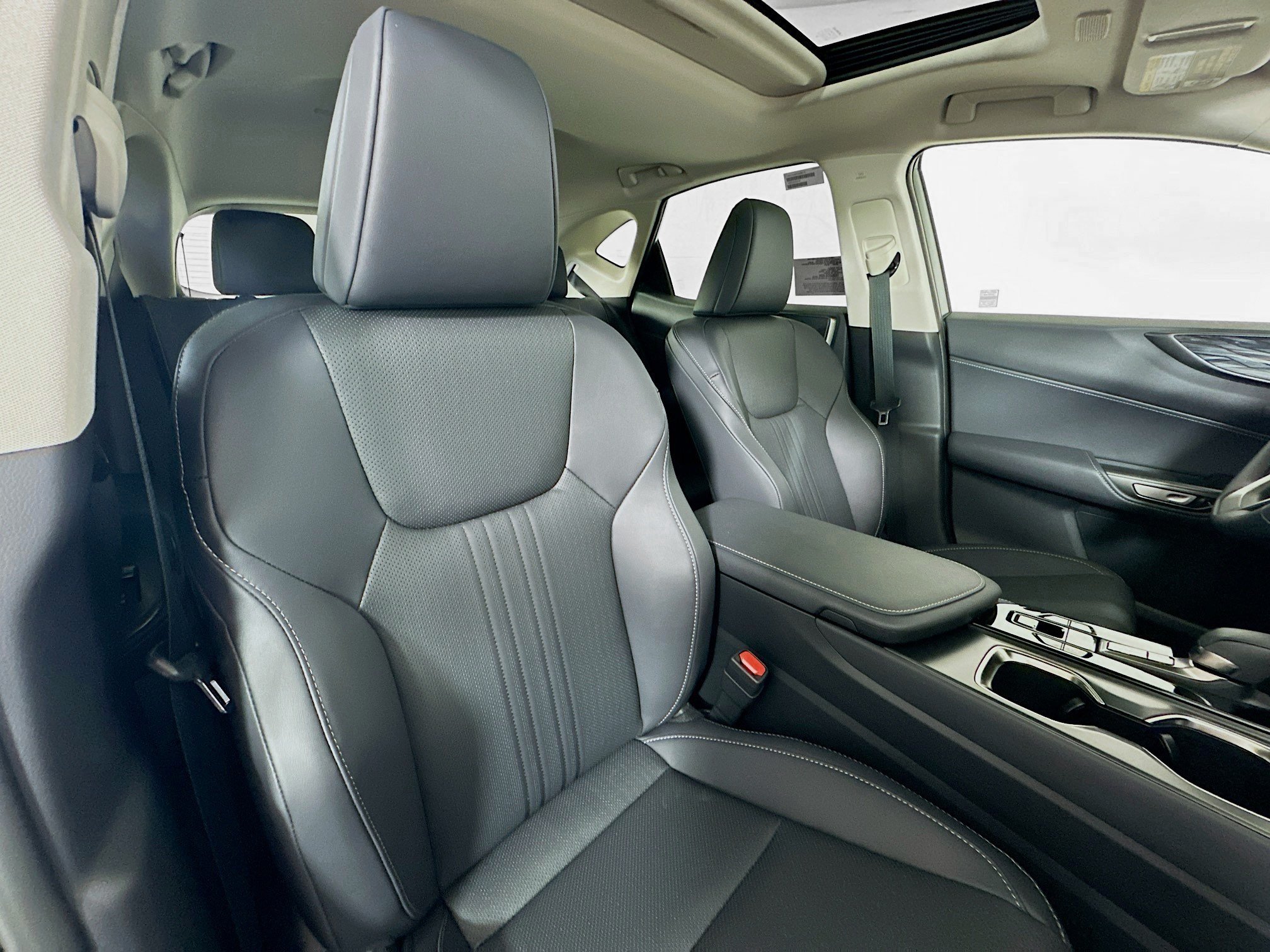 Certified 2025 Lexus NX 350 AWD w/ Accessory Package (2T) image 26
