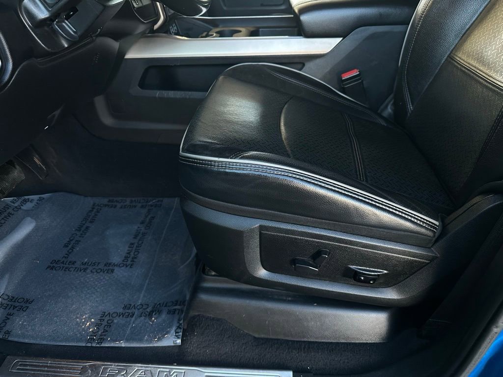 Used 2022 RAM 3500 Laramie image 12