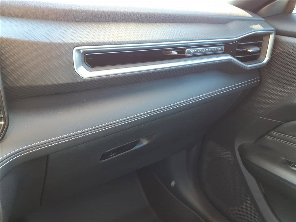 Used 2025 Ford Mustang GT Premium image 32