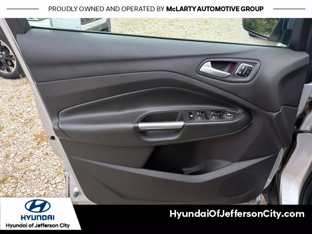 Used 2015 Ford Escape Titanium AWD/4WD image 17