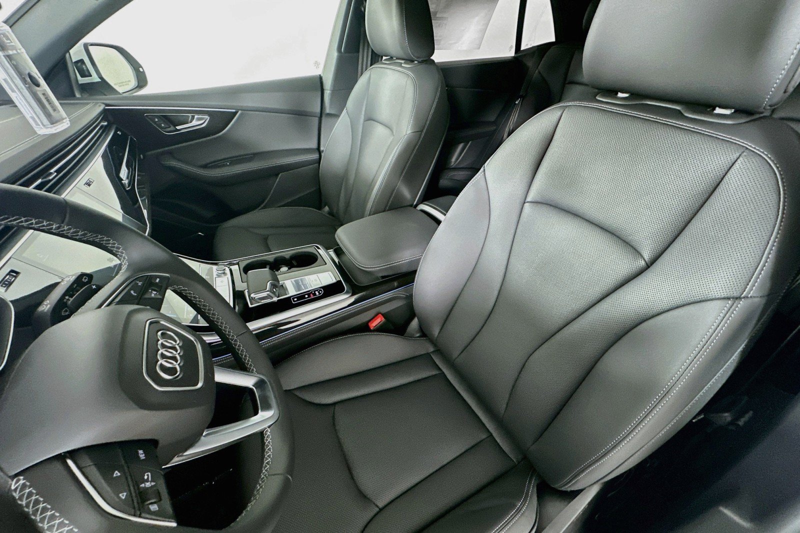 New 2027 Audi Q8 Premium Plus AWD/4WD image 13