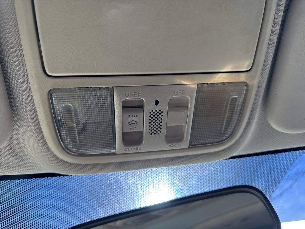 Used 2012 Honda CR-V EX image 9