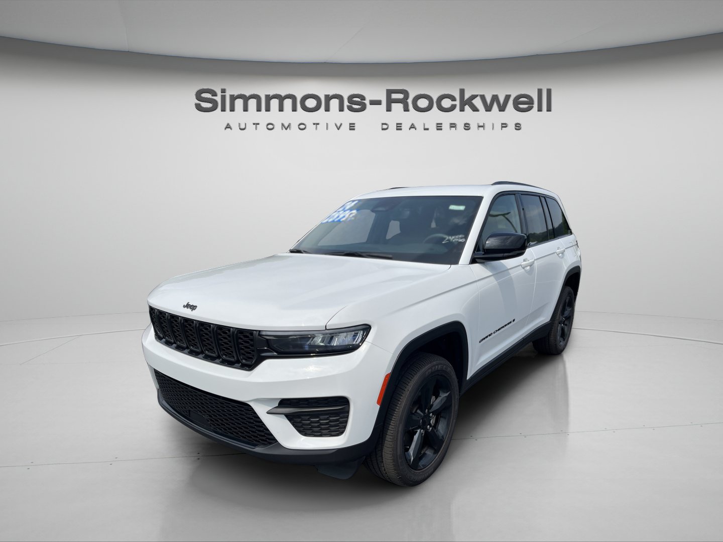 Used 2024 Jeep Grand Cherokee Altitude