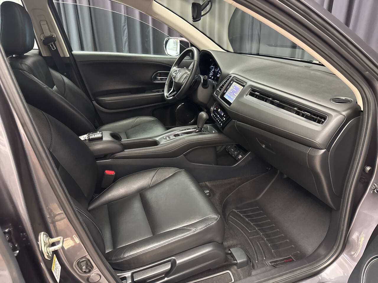 Used 2016 Honda HR-V EX-L image 25