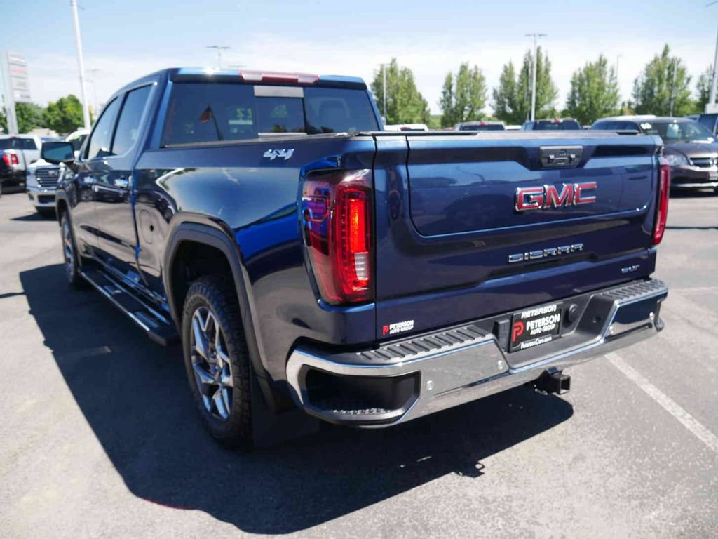 Used 2022 GMC Sierra 1500 SLT w/ SLT Premium Plus Package AWD/4WD image 22