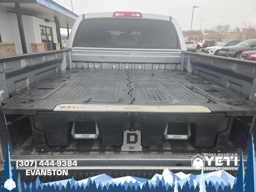 Used 2018 Toyota Tundra Limited w/ Limited Premium Package image 14