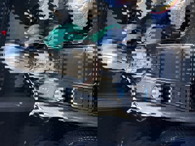 Used 2022 Volkswagen Atlas Cross Sport SE w/ Panoramic Sunroof Package image 23