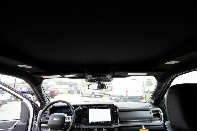 New 2024 Ford F250 Platinum image 16