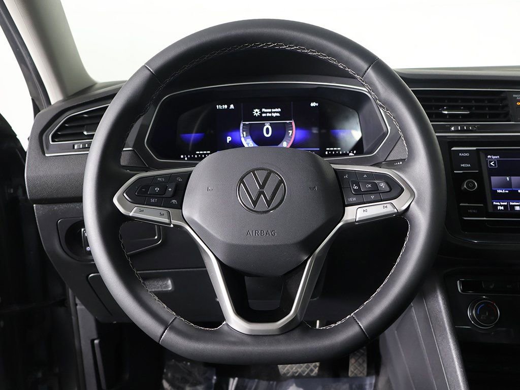 Used 2024 Volkswagen Tiguan S image 35