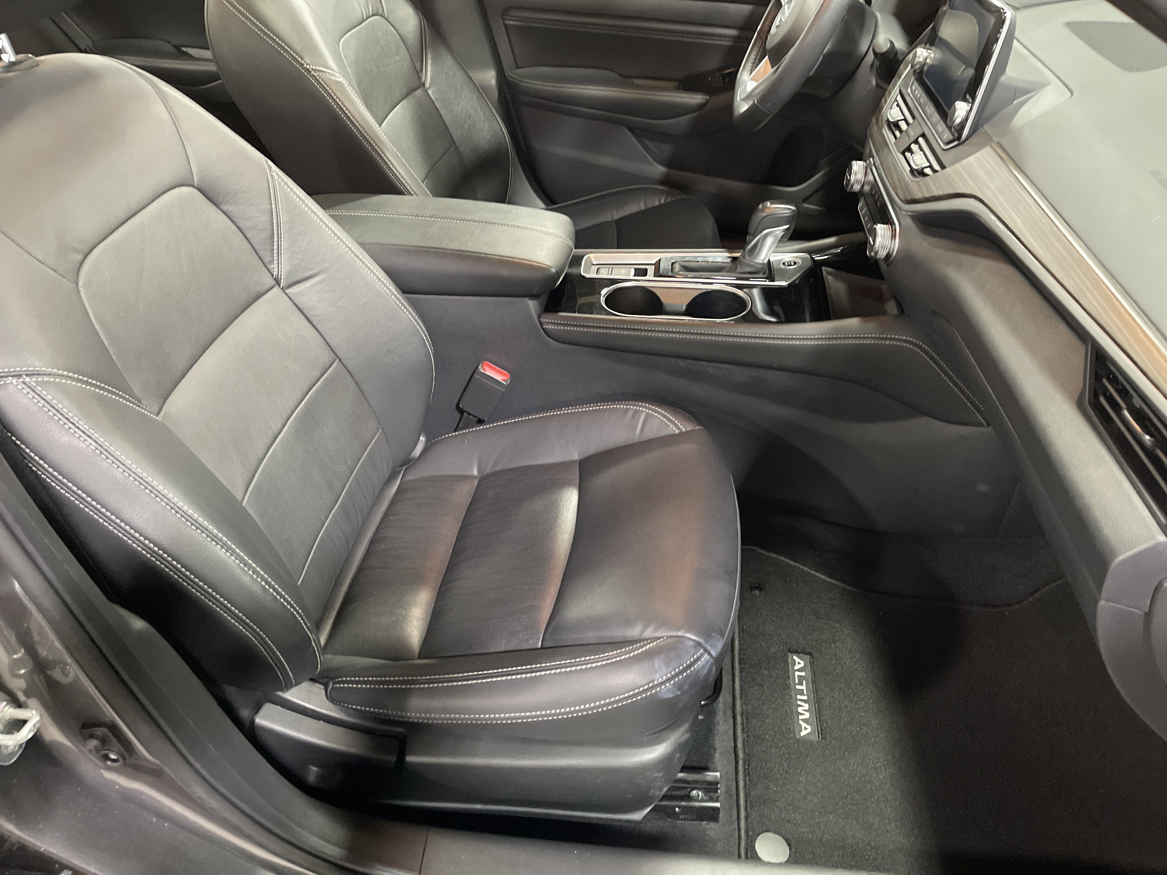 Used 2022 Nissan Altima 2.5 SL image 14