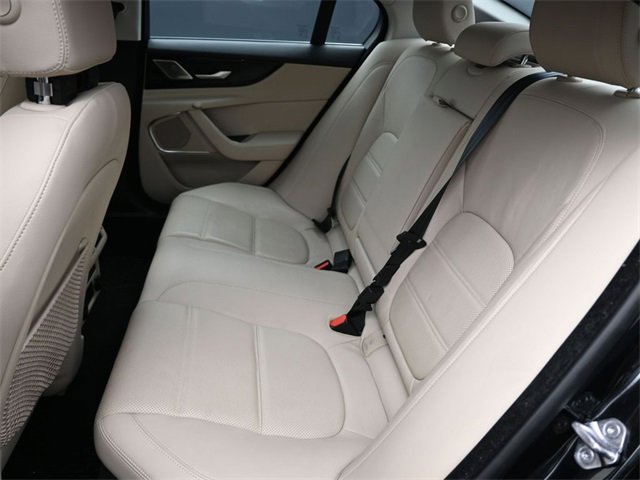 Used 2020 Jaguar XE S image 12