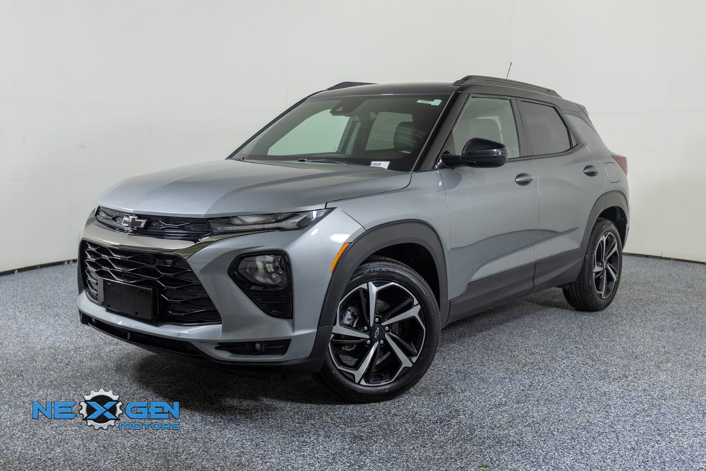 Used 2023 Chevrolet TrailBlazer RS FWD image 3