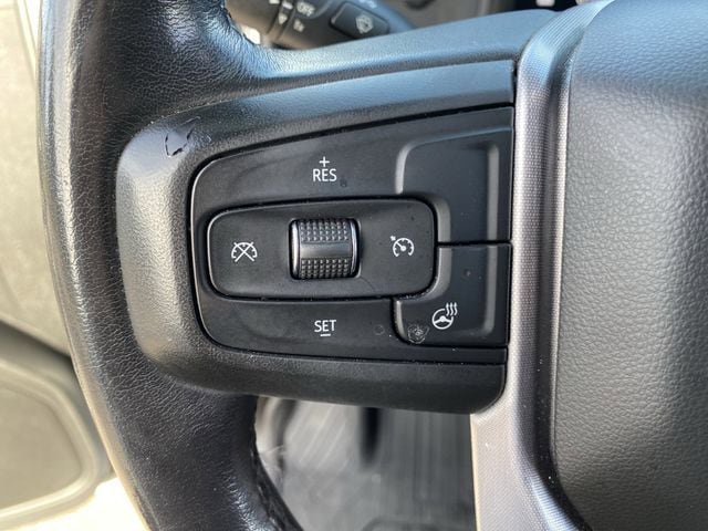Used 2021 GMC Sierra 2500 SLT w/ SLT Preferred Package RWD image 26