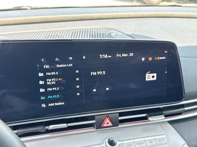 Certified 2024 Hyundai Elantra Limited image 20