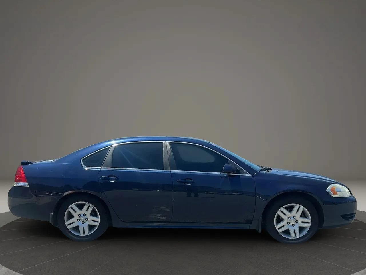 Used 2012 Chevrolet Impala LT w/ LT Sunroof Package FWD image 8