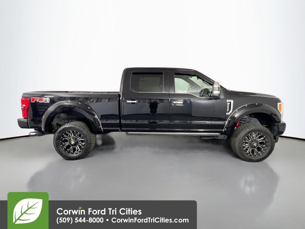 Used 2017 Ford F250 Platinum w/ Platinum Ultimate Package AWD/4WD image 17