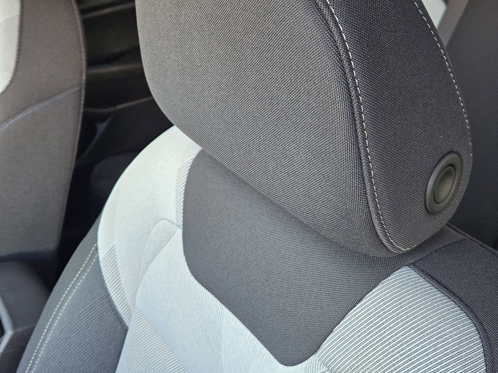 New 2026 Chevrolet Trax LS image 24