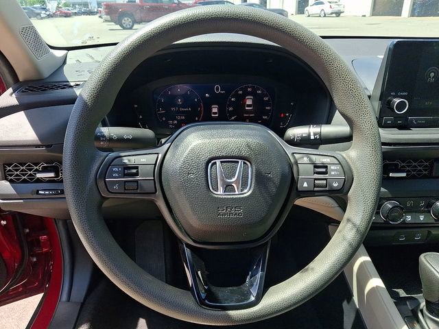 Used 2025 Honda Accord SE image 16