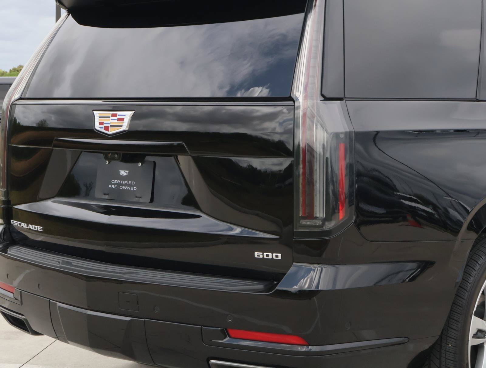 Certified 2026 Cadillac Escalade Sport w/ Touring Package AWD/4WD image 11