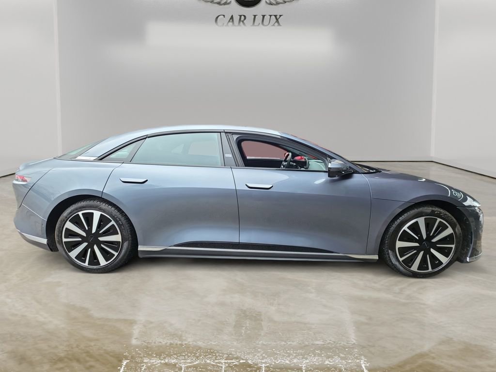 Used 2024 Lucid Air Touring image 6