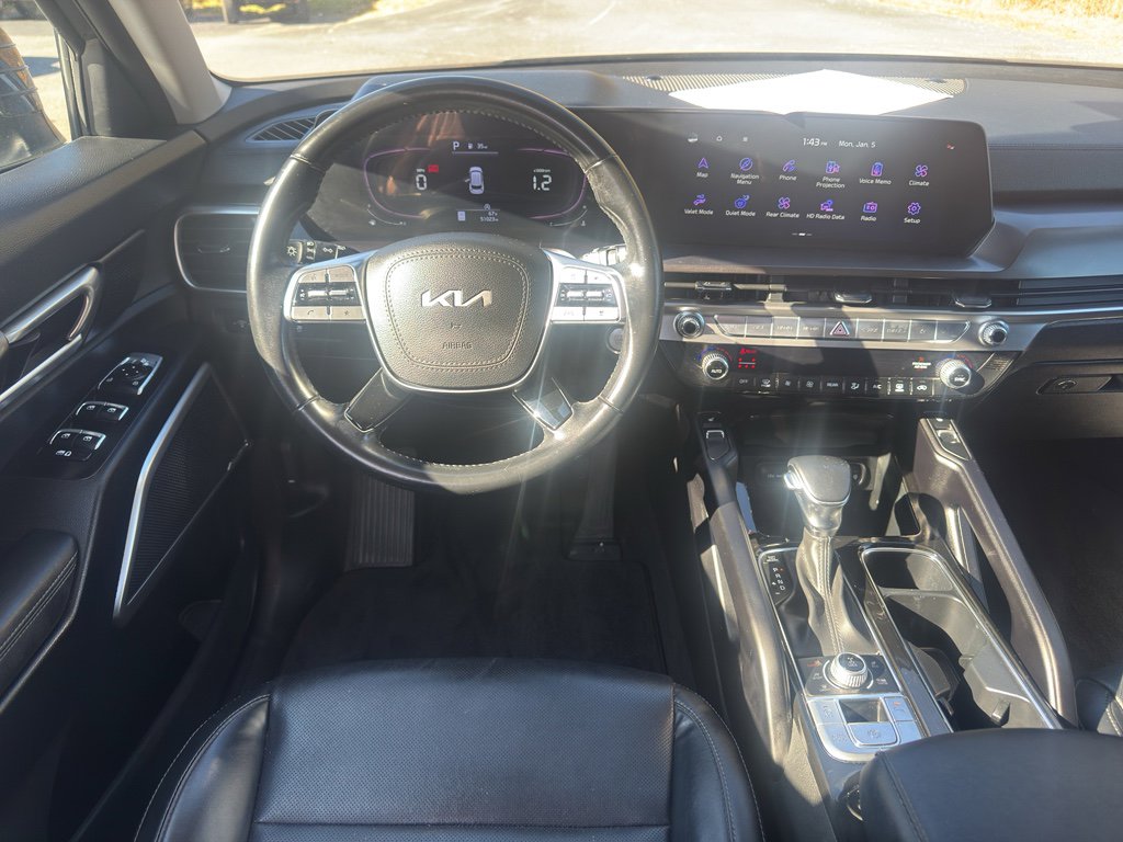 Used 2023 Kia Telluride S image 10