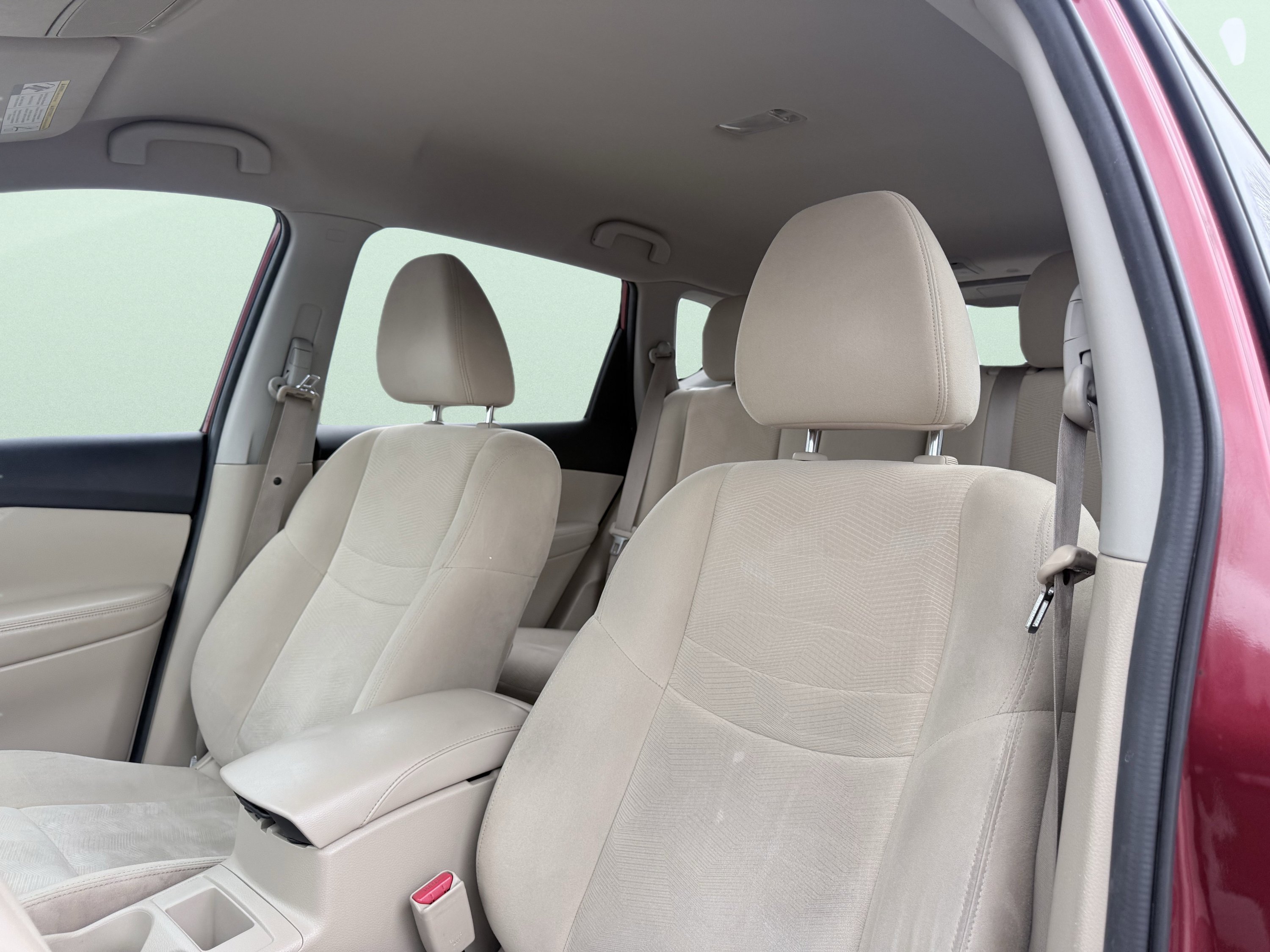 Used 2015 Nissan Rogue S FWD image 22