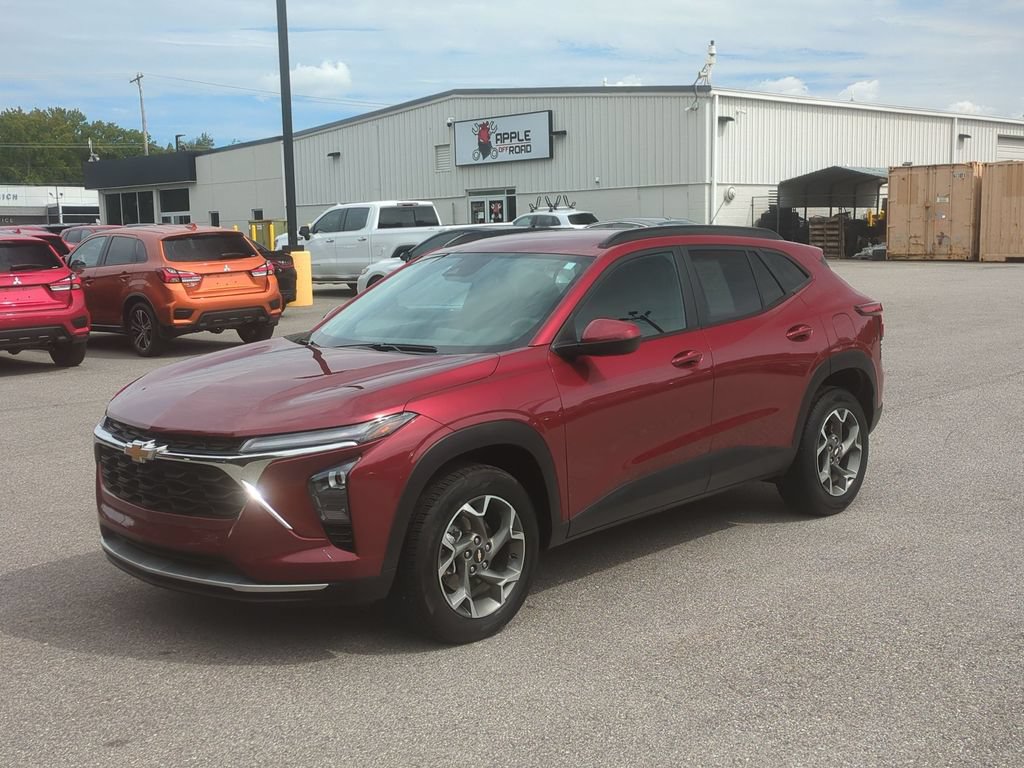Used 2024 Chevrolet Trax LT