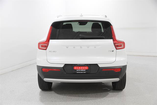 Used 2022 Volvo XC40 T5 Momentum w/ Premium Package AWD/4WD image 19