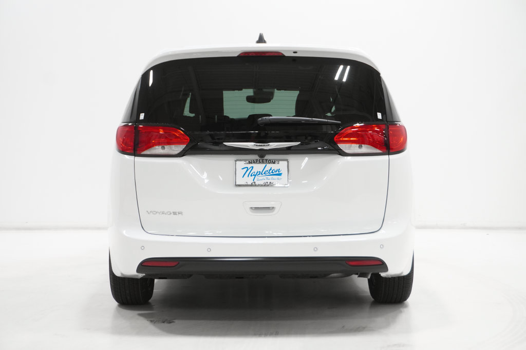 New 2026 Chrysler Voyager LX FWD image 24