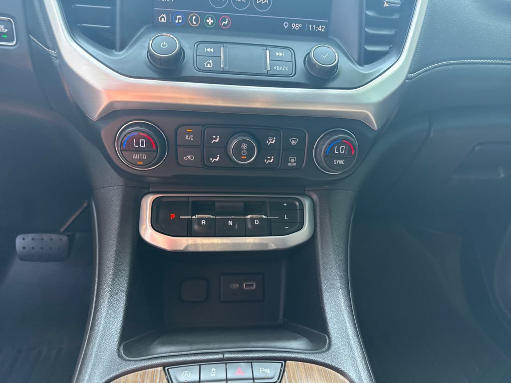 Used 2021 GMC Acadia SLE FWD image 29