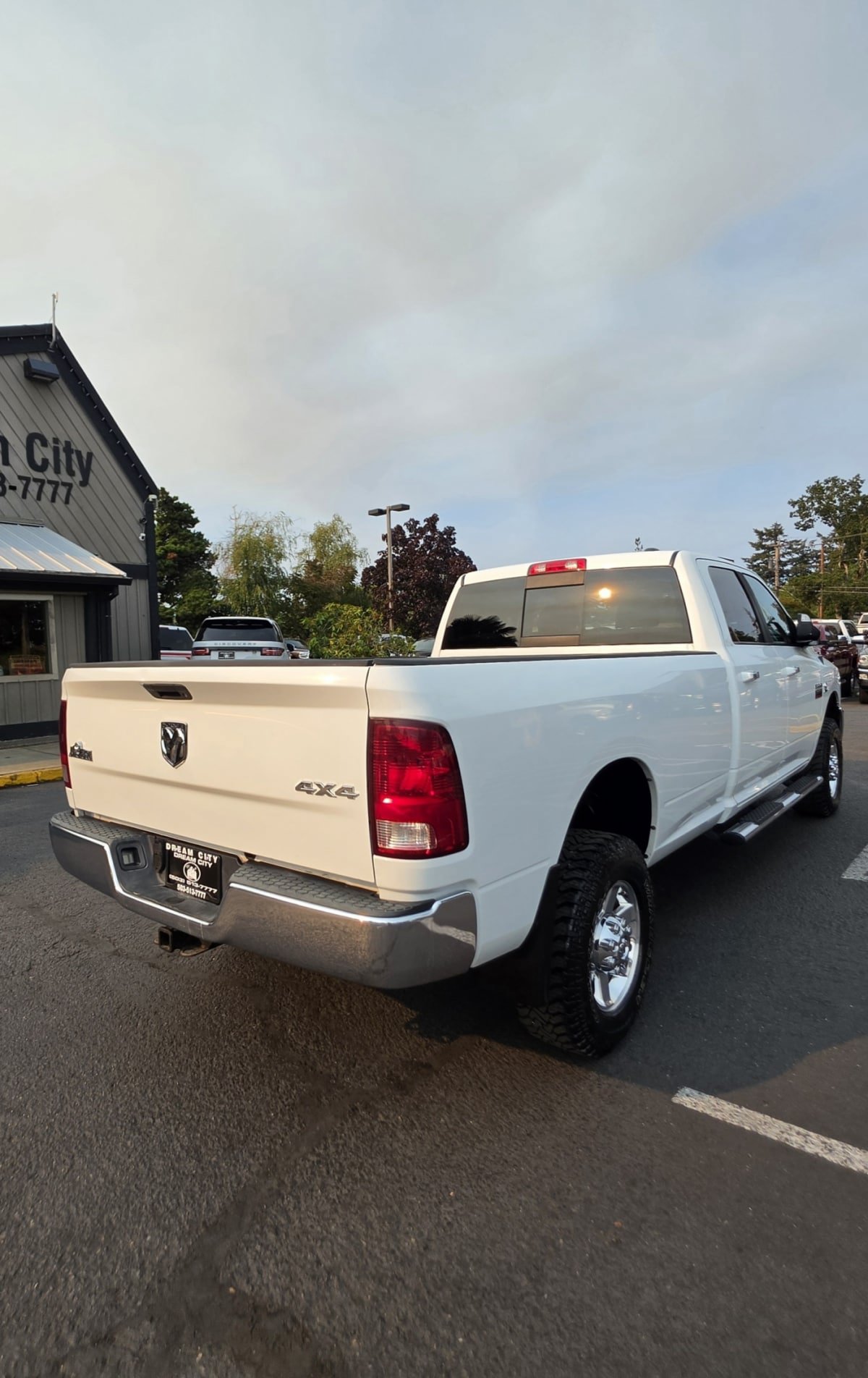Used 2010 Dodge Ram 3500 Truck SLT w/ Big Horn Regional Package AWD/4WD image 7