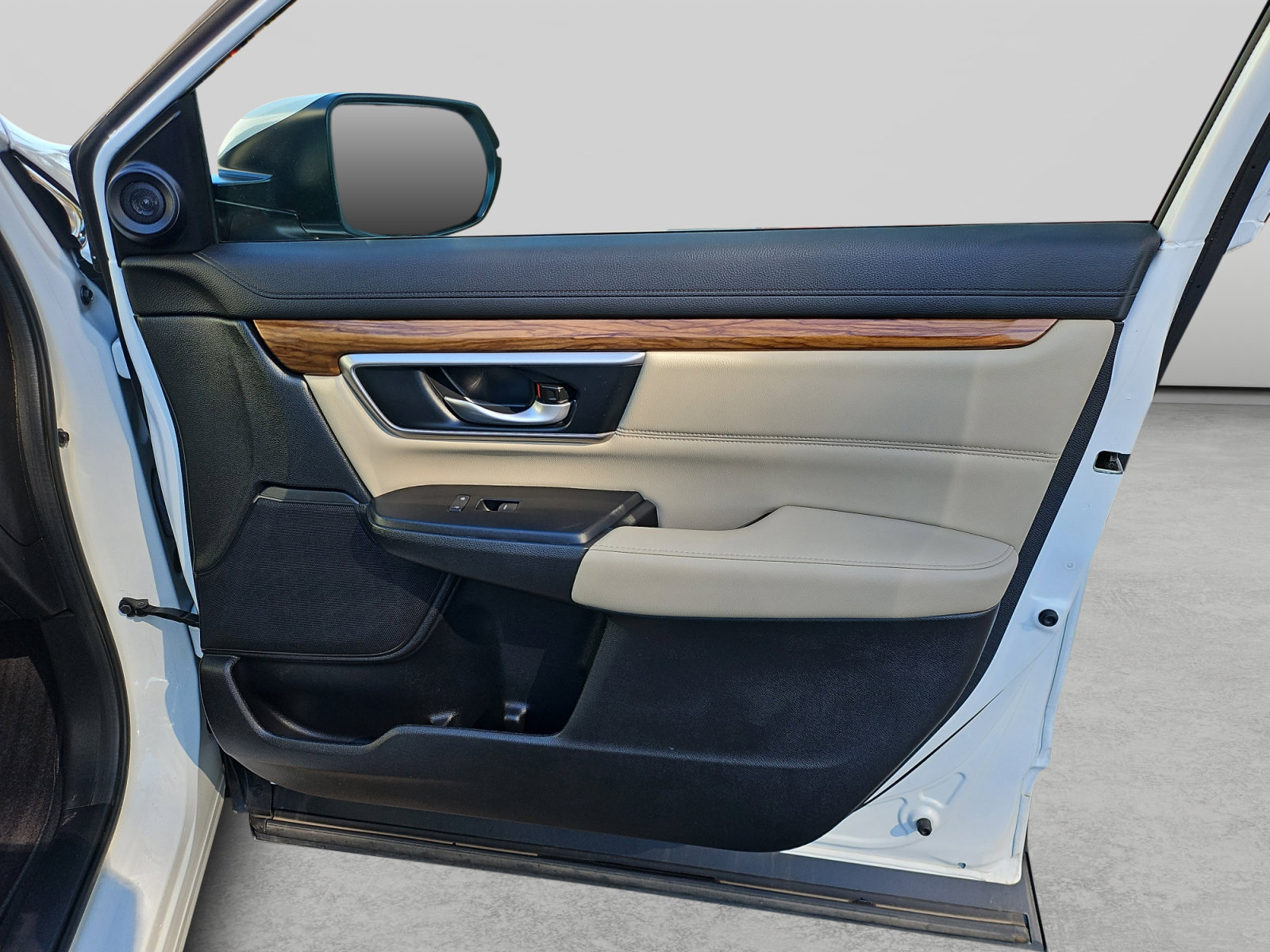 Used 2021 Honda CR-V Touring image 36