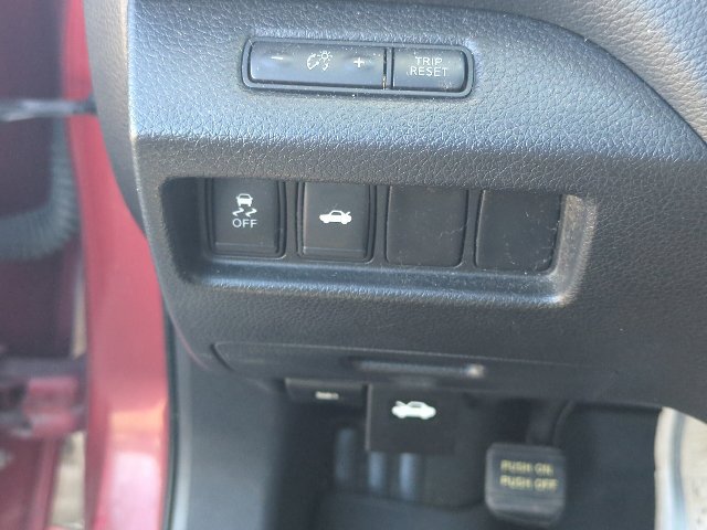 Used 2014 Nissan Altima 2.5 S w/ Display Audio Package FWD image 31