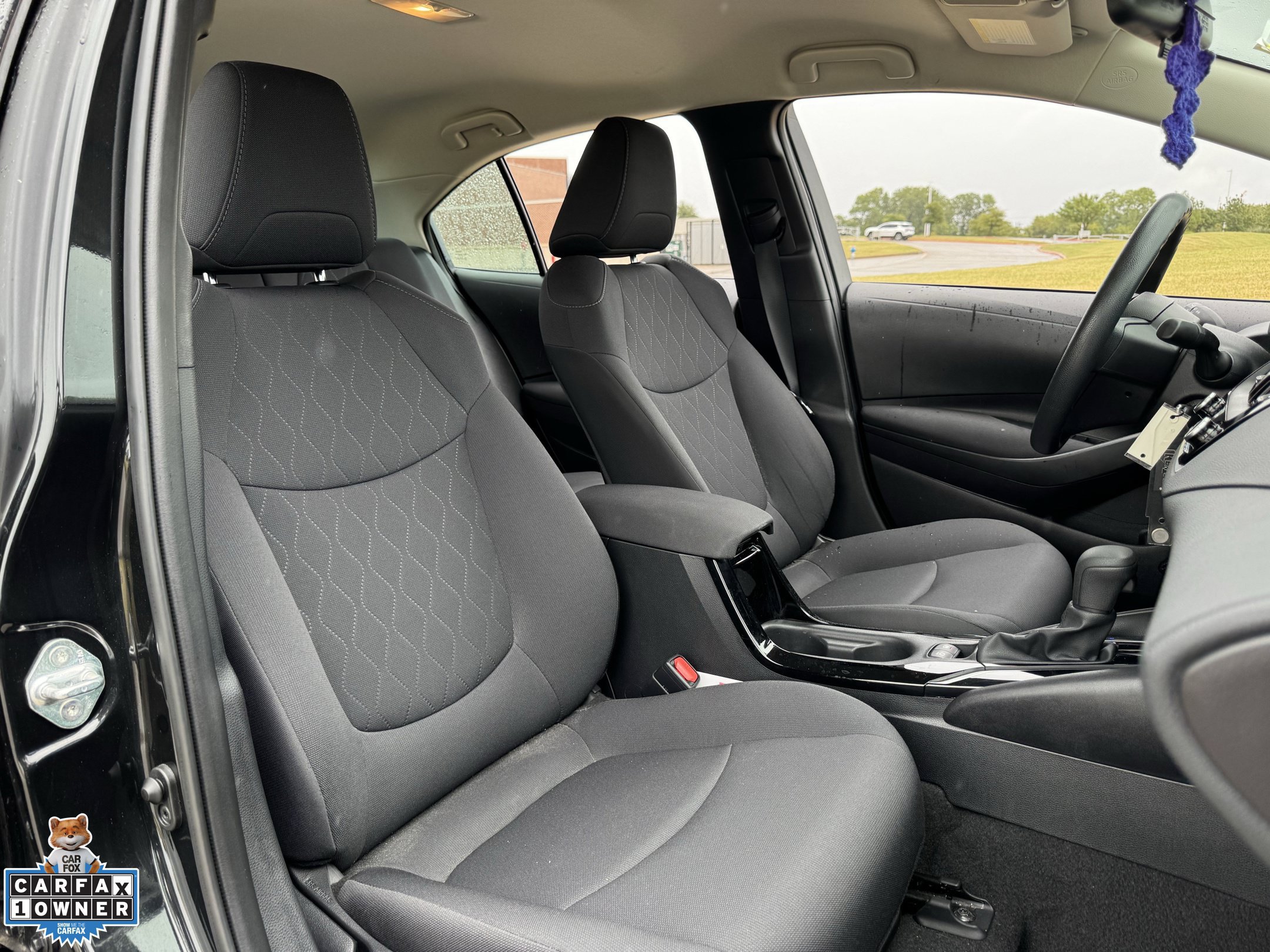 Used 2020 Toyota Corolla LE FWD image 29